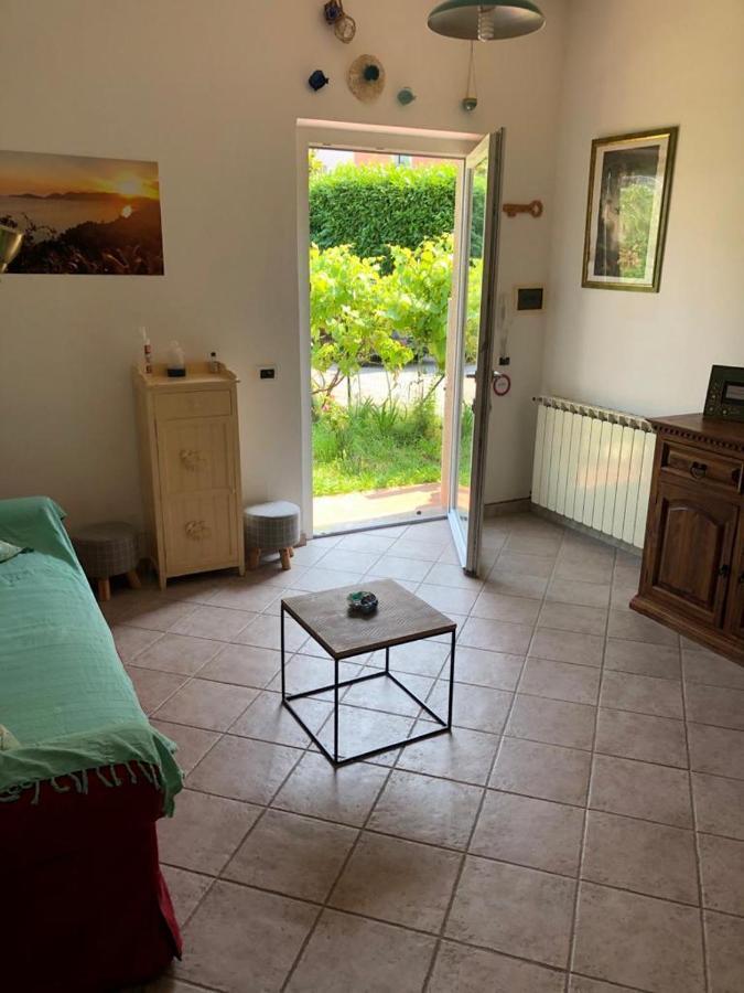 La Casa Di Ulivi Villa Piano di Follo Exteriör bild